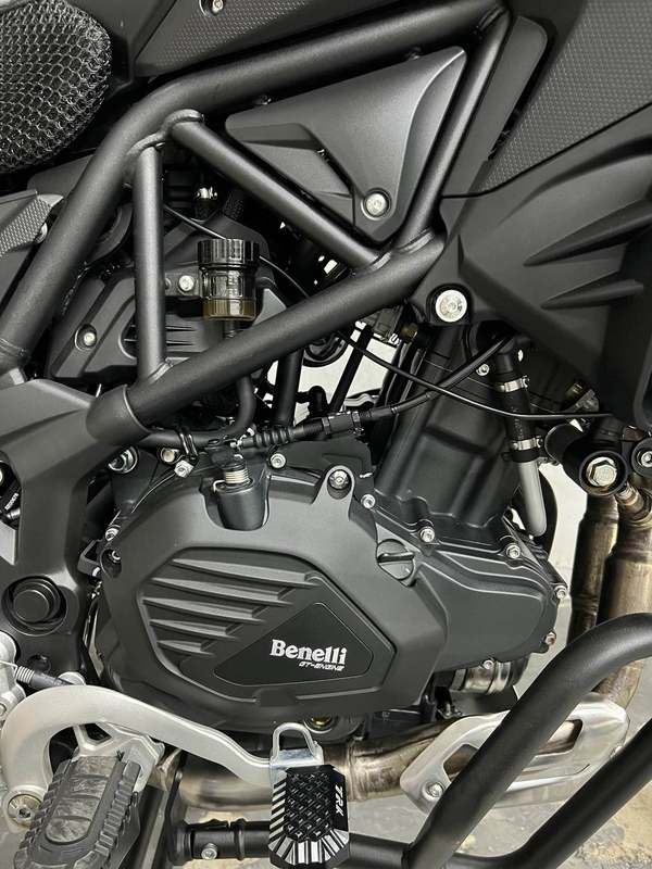 二手贝纳利TRK552