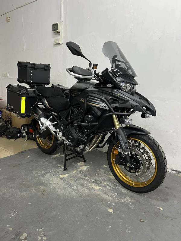 二手贝纳利TRK552