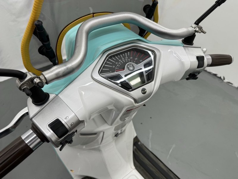 二手维多利亚Sixties 300i