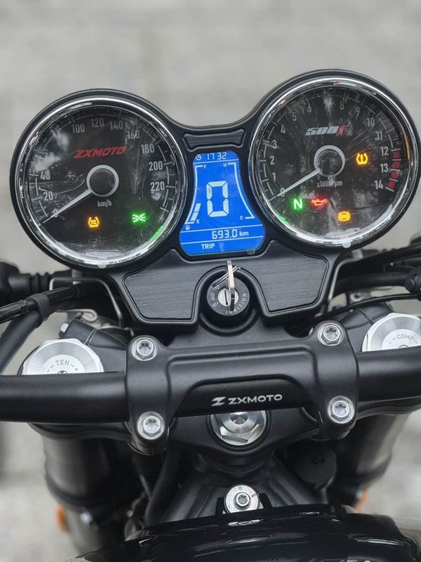 二手张雪机车500F