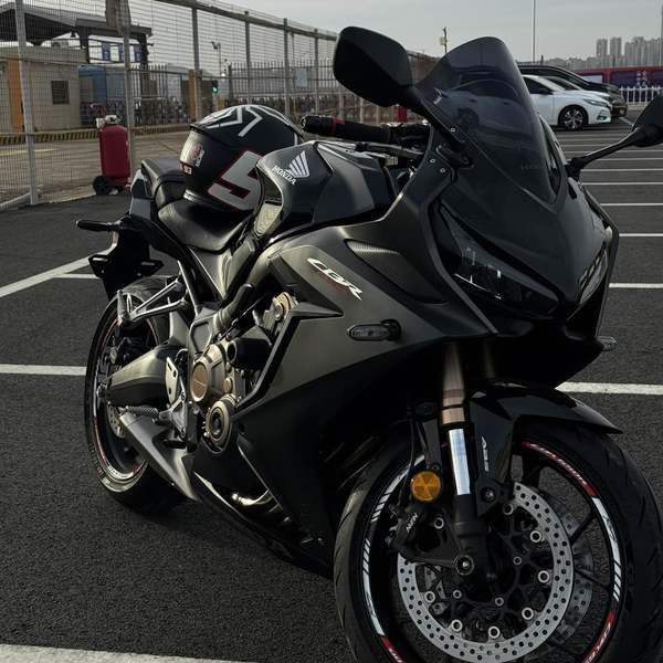 二手本田CBR650R