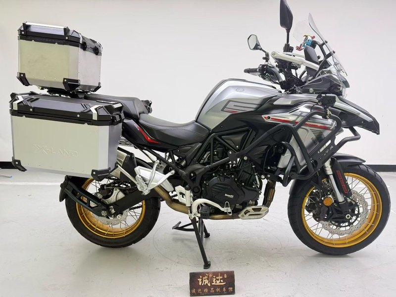 二手贝纳利TRK552