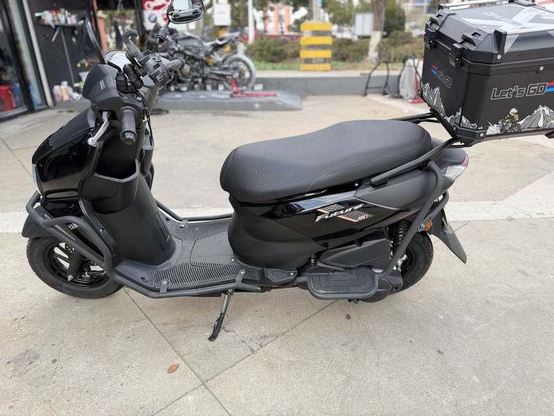 二手建设雅马哈旭鹰125