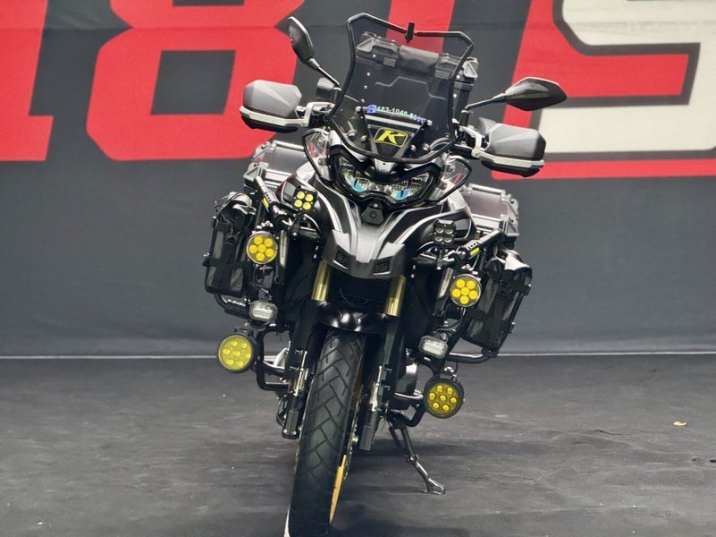 二手贝纳利TRK702