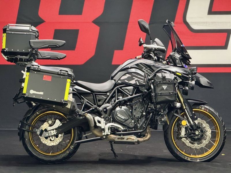 二手贝纳利TRK702