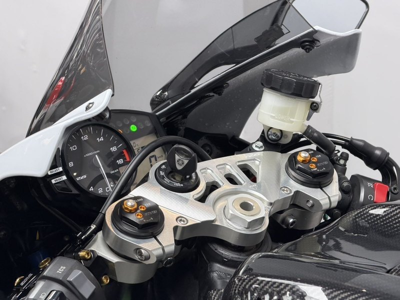 二手雅马哈YZF-R6