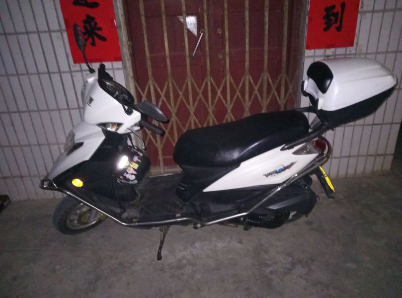 二手豪爵VM100E HJ100T-5C