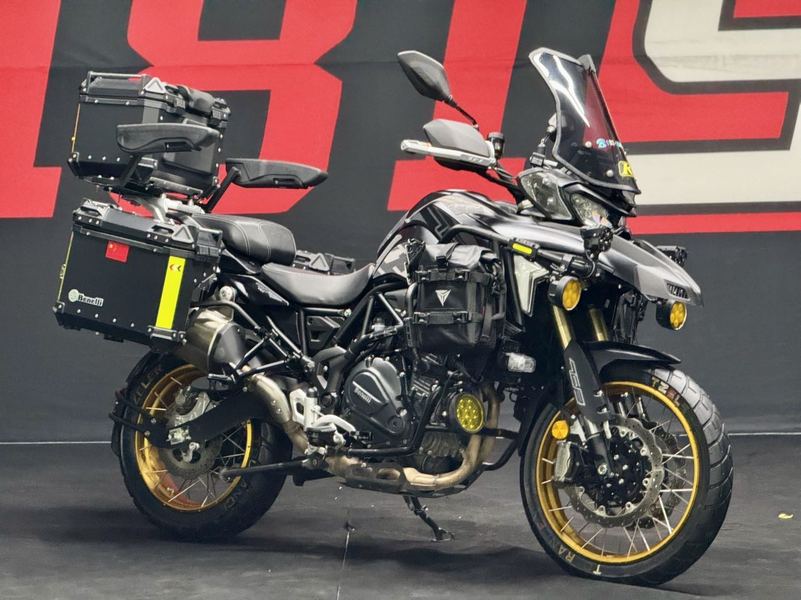 二手贝纳利TRK702