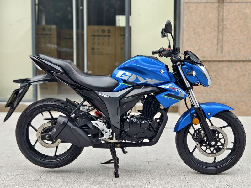 二手济南铃木极客飒 Gixxer 155