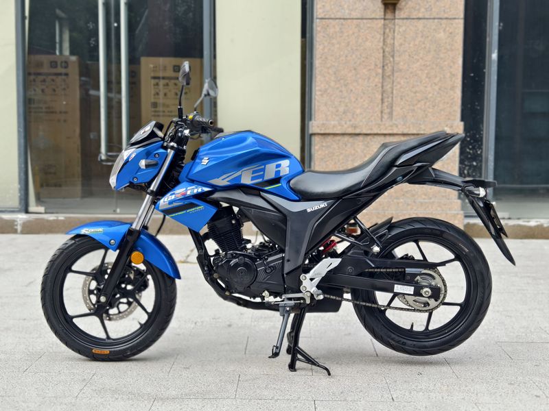 二手济南铃木极客飒 Gixxer 155
