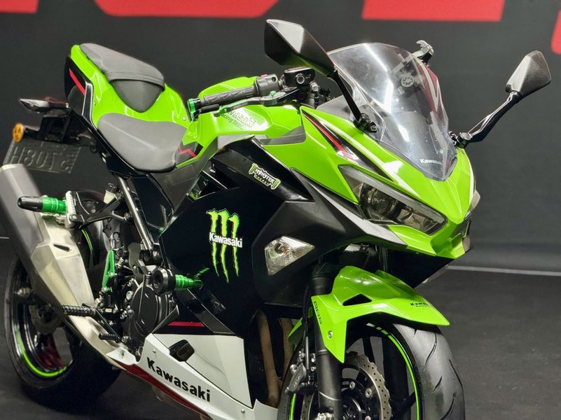 二手川崎Ninja 400