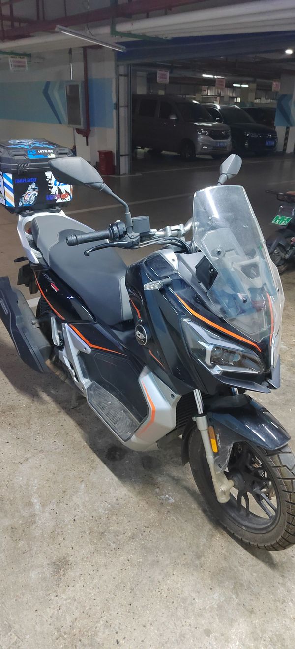 二手QJMOTOR鸿250ADV