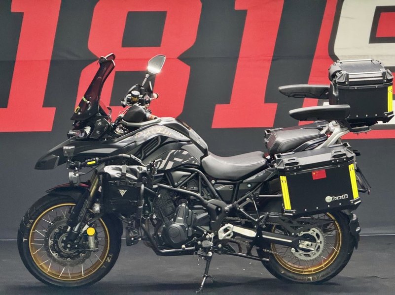 二手贝纳利TRK702