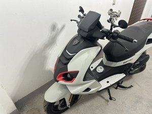 二手标致SPEEDFIGHT 4+