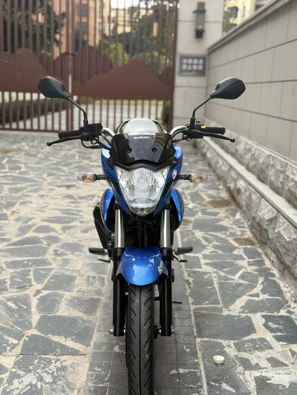 二手济南铃木极客飒 Gixxer 155 NK