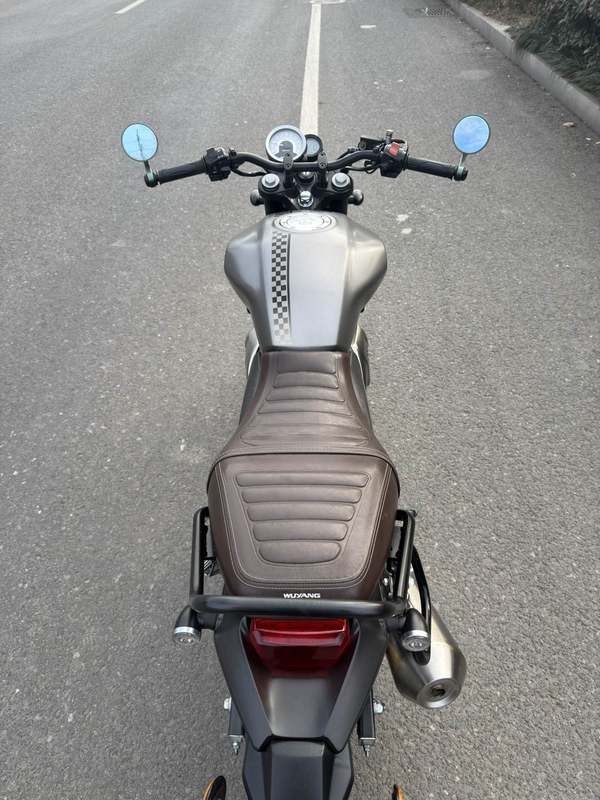 二手五羊本田鸷道 CB190SS