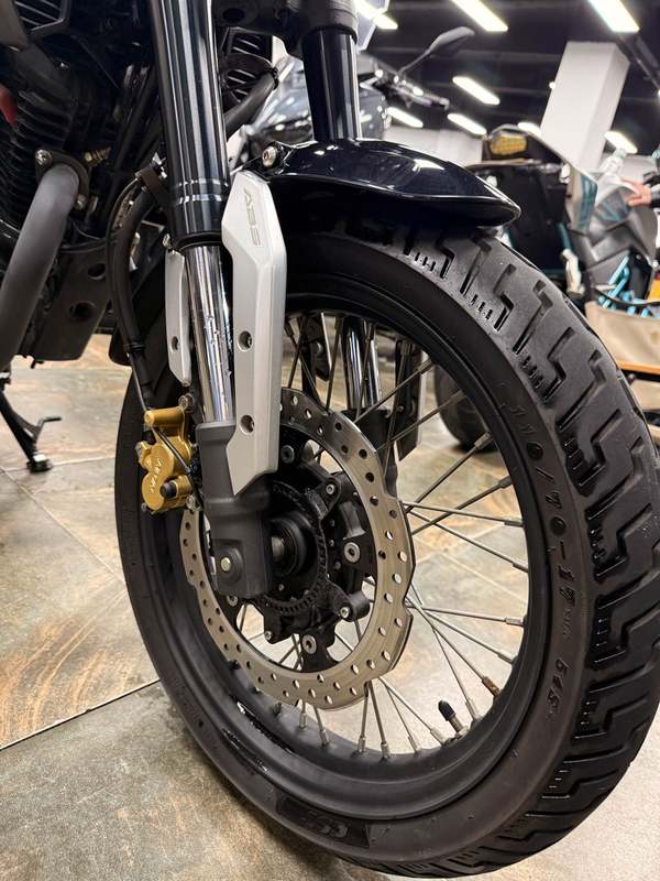 二手五羊本田鸷道 CB190SS