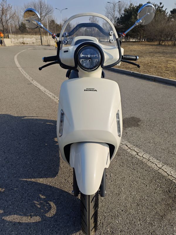 二手新大洲本田NS125LA