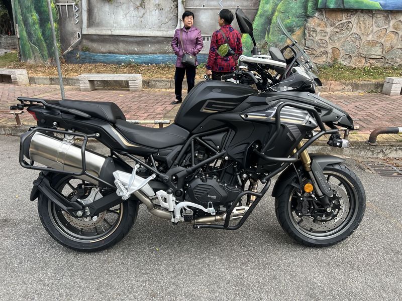 二手贝纳利TRK552