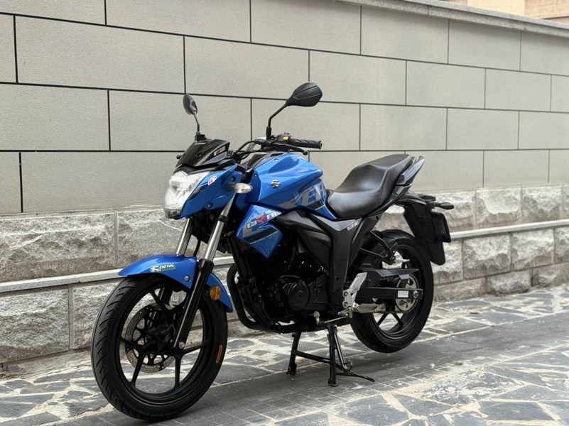 二手济南铃木极客飒 Gixxer 155 NK