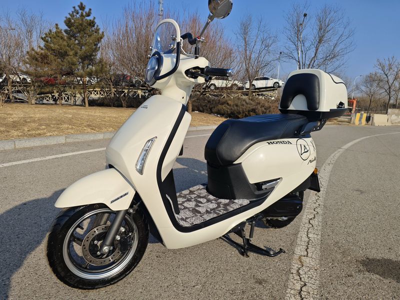 二手新大洲本田NS125LA