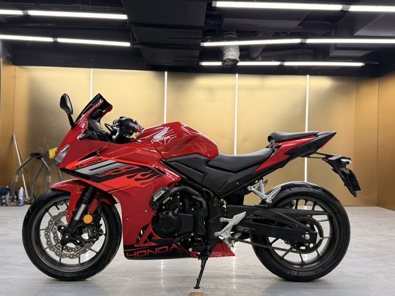 二手本田CBR400R