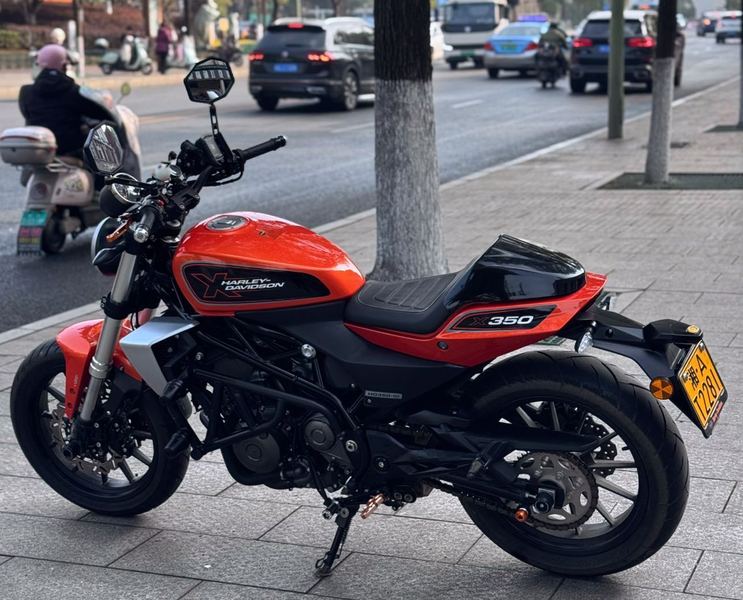 二手哈雷戴维森X 350
