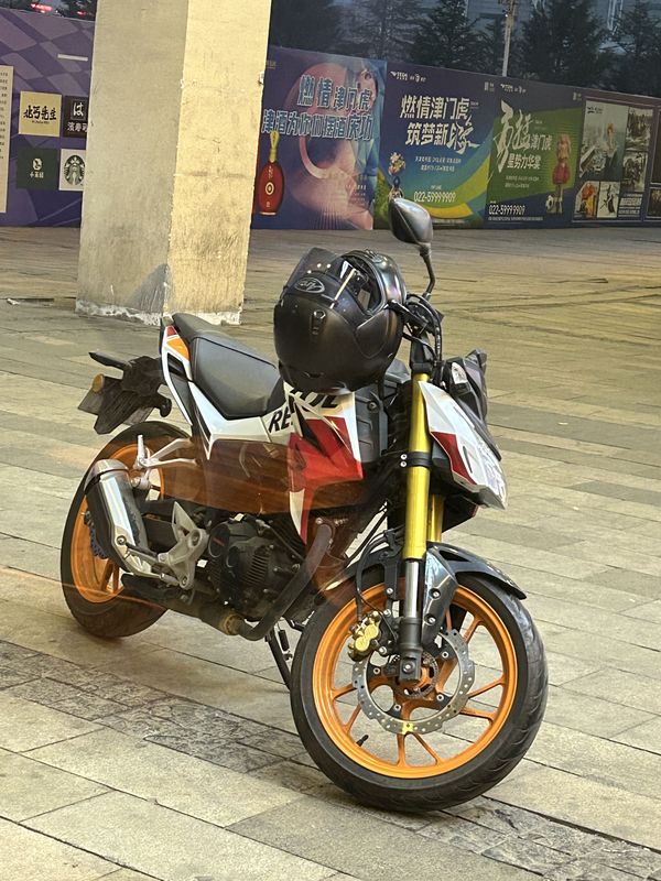 二手五羊本田CB190R 暴锋眼