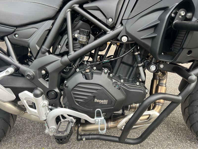 二手贝纳利TRK552