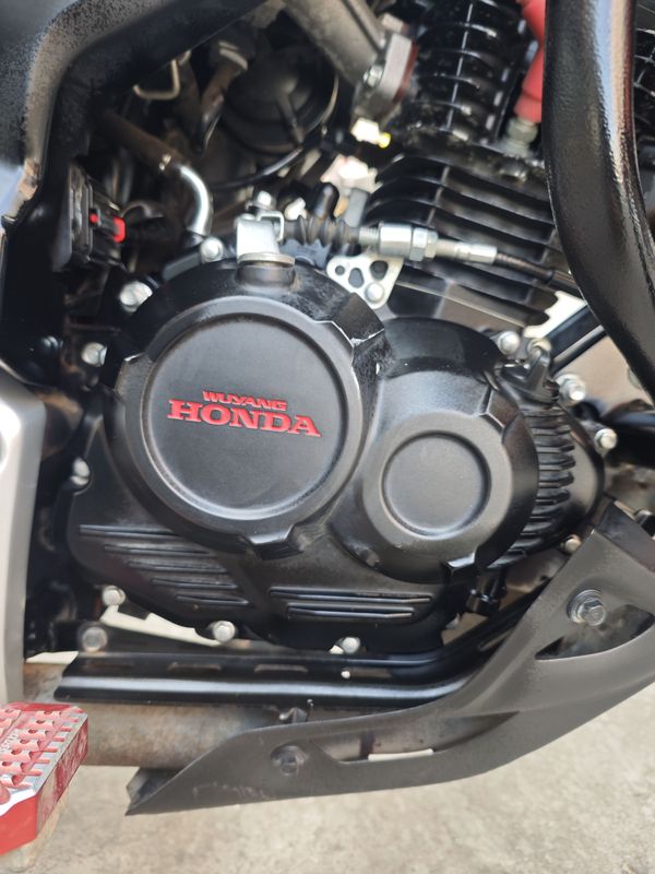 二手五羊本田猛鸷 CB190X