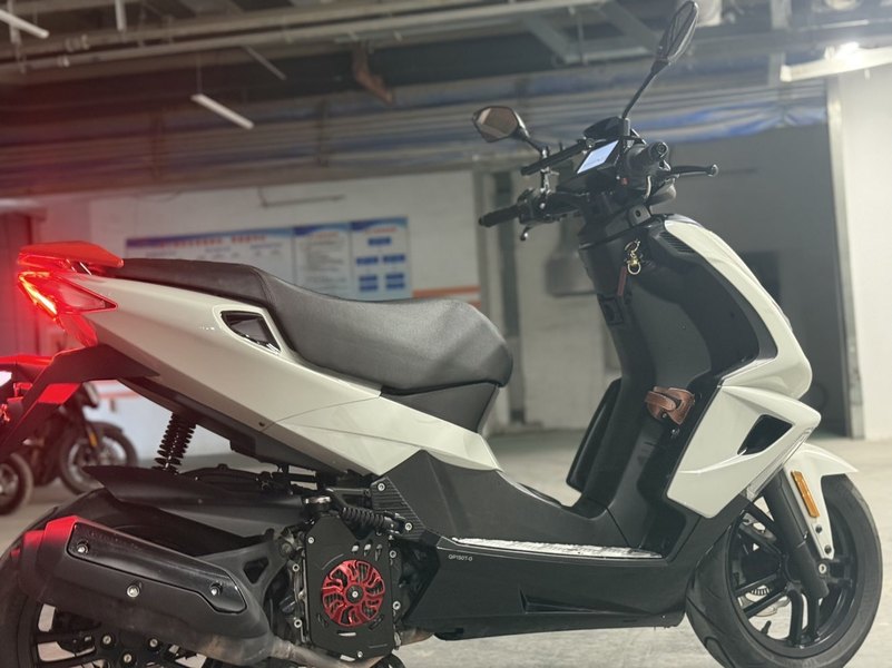 二手标致SPEEDFIGHT 4+