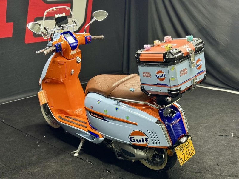 二手维多利亚Sixties 250Si