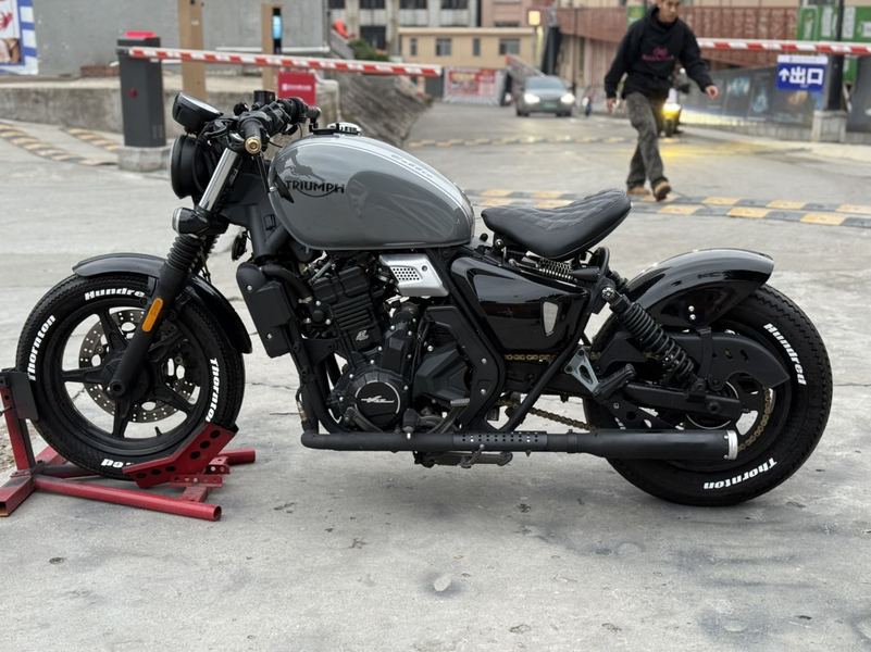 二手长江Bobbie 400 II