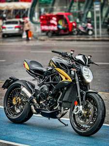 二手奥古斯塔Dragster 800