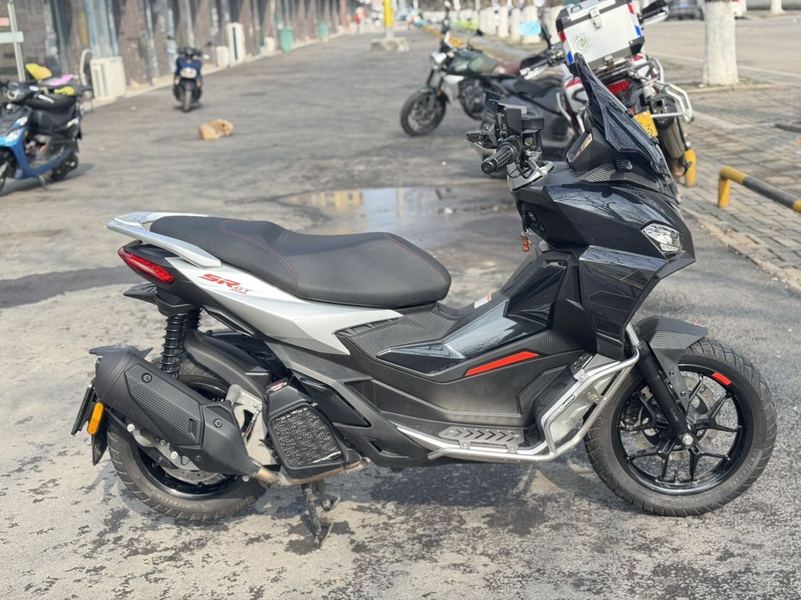 二手阿普利亚SR GT 200