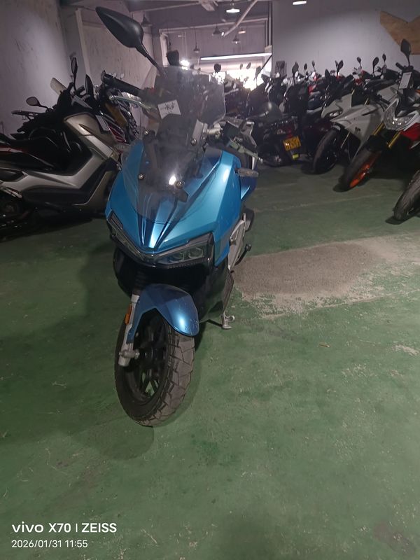 二手布雷斯通极宙 ADV150