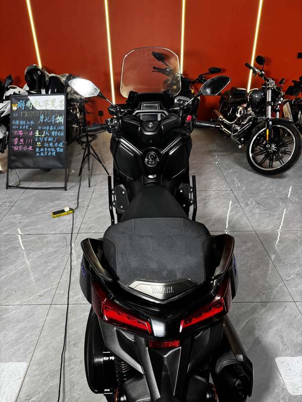 二手雅马哈XMAX