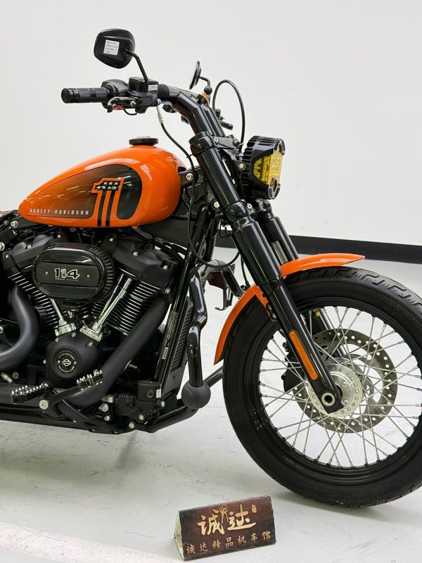 二手哈雷戴维森街霸 Street Bob