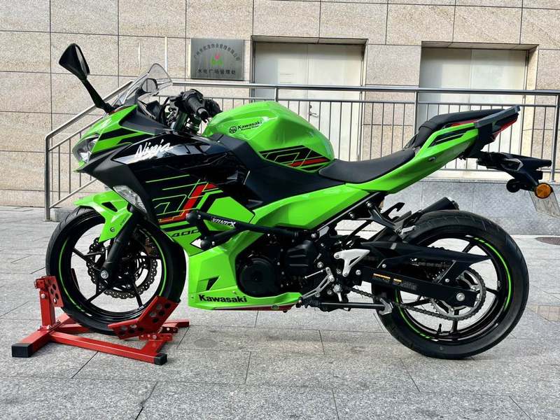 二手川崎Ninja 400
