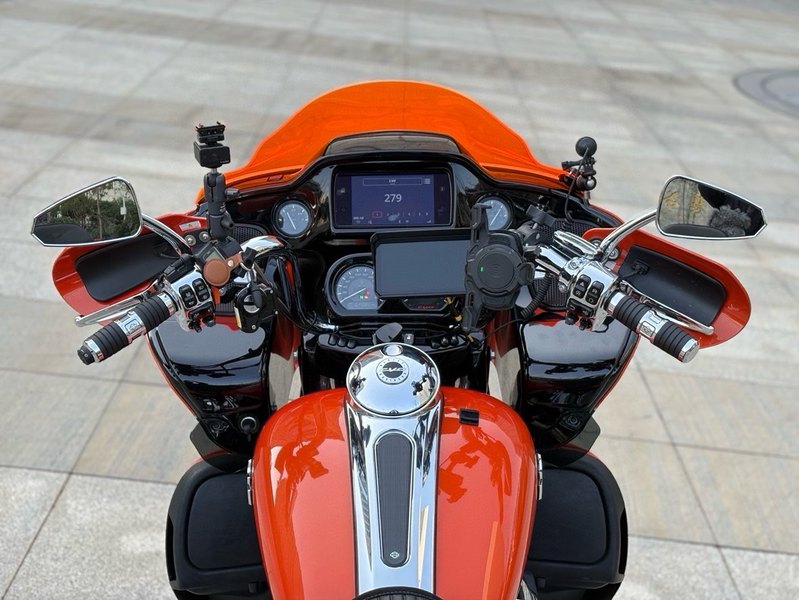 二手哈雷戴维森公路滑翔 Road Glide
