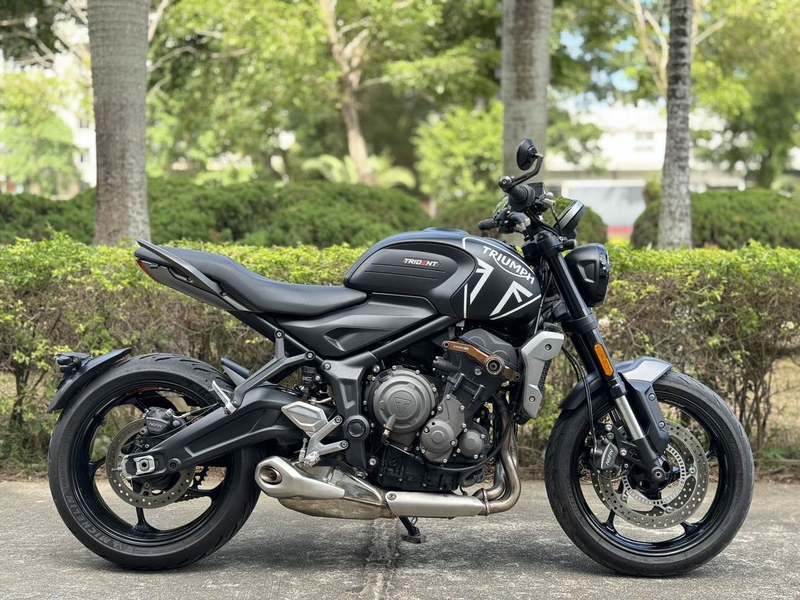 二手凯旋Trident 660