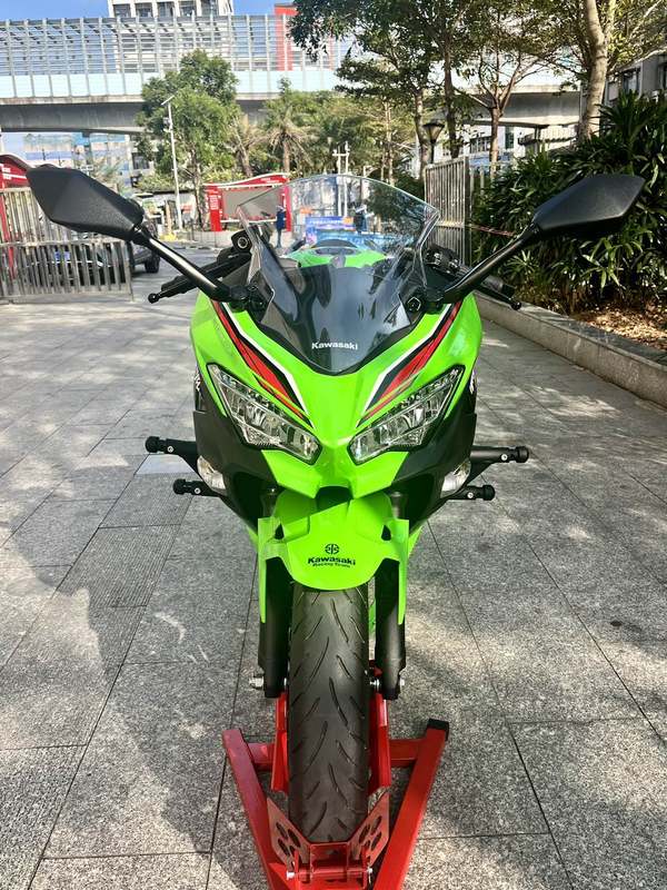 二手川崎Ninja 400