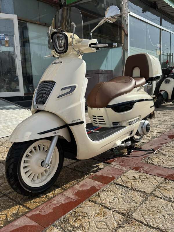 二手南方梦拉丽莎 飞戈