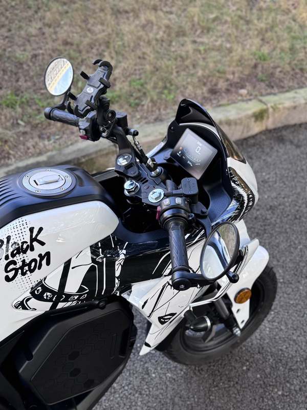 二手QJMOTOR小飞侠