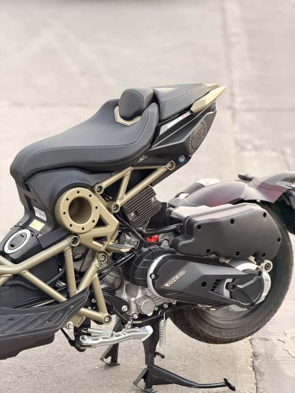 二手意塔杰特Dragster 150