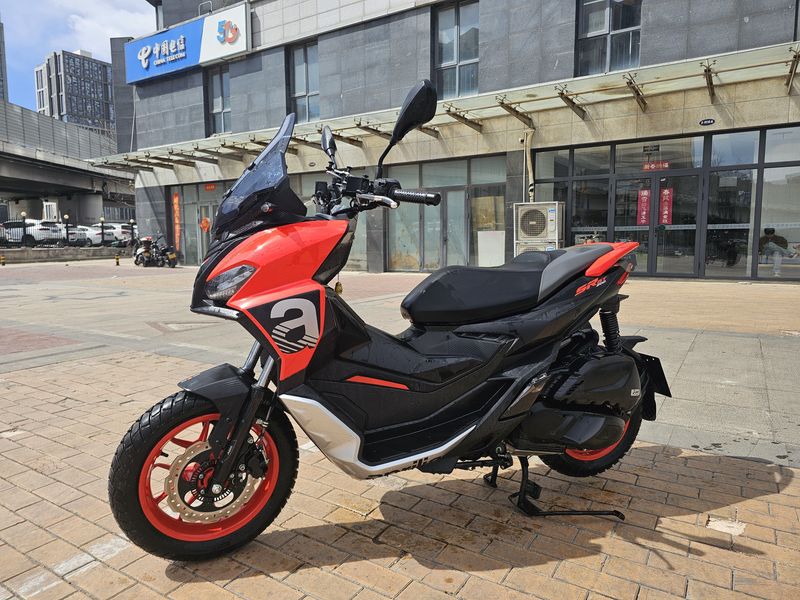 二手阿普利亚SR GT 200