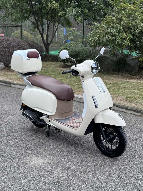 二手五羊本田NWF125