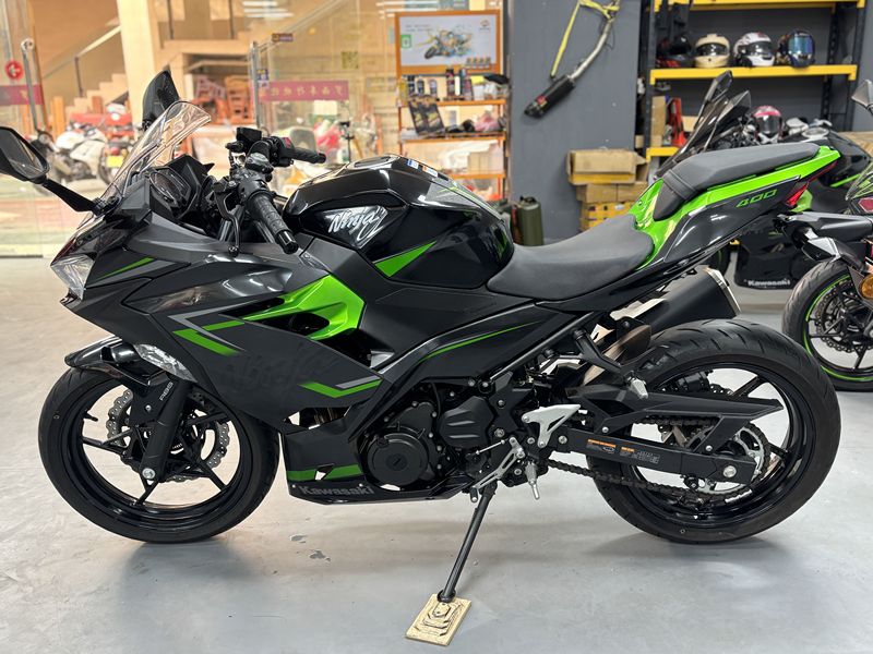 二手川崎Ninja 400