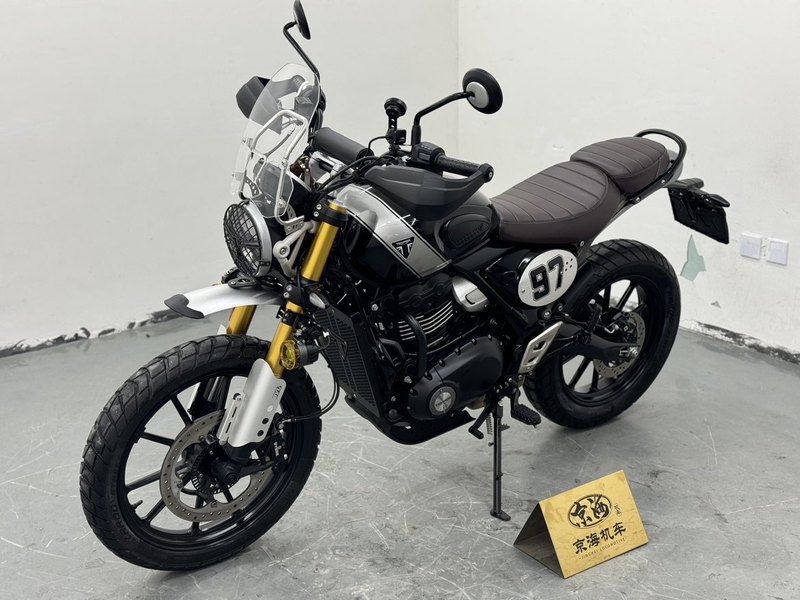 二手凯旋Scrambler 400 X