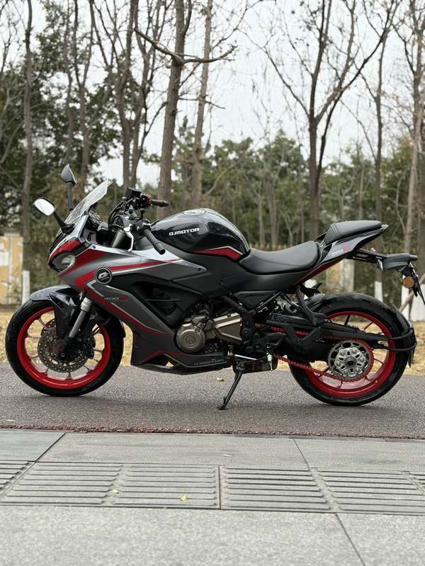 二手QJMOTOR赛400